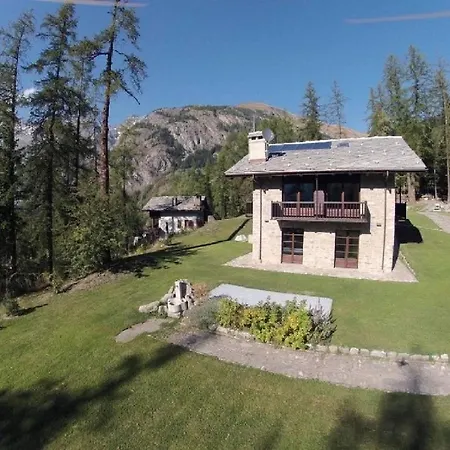 5 Bedroom Luxury Villa * Courmayeur